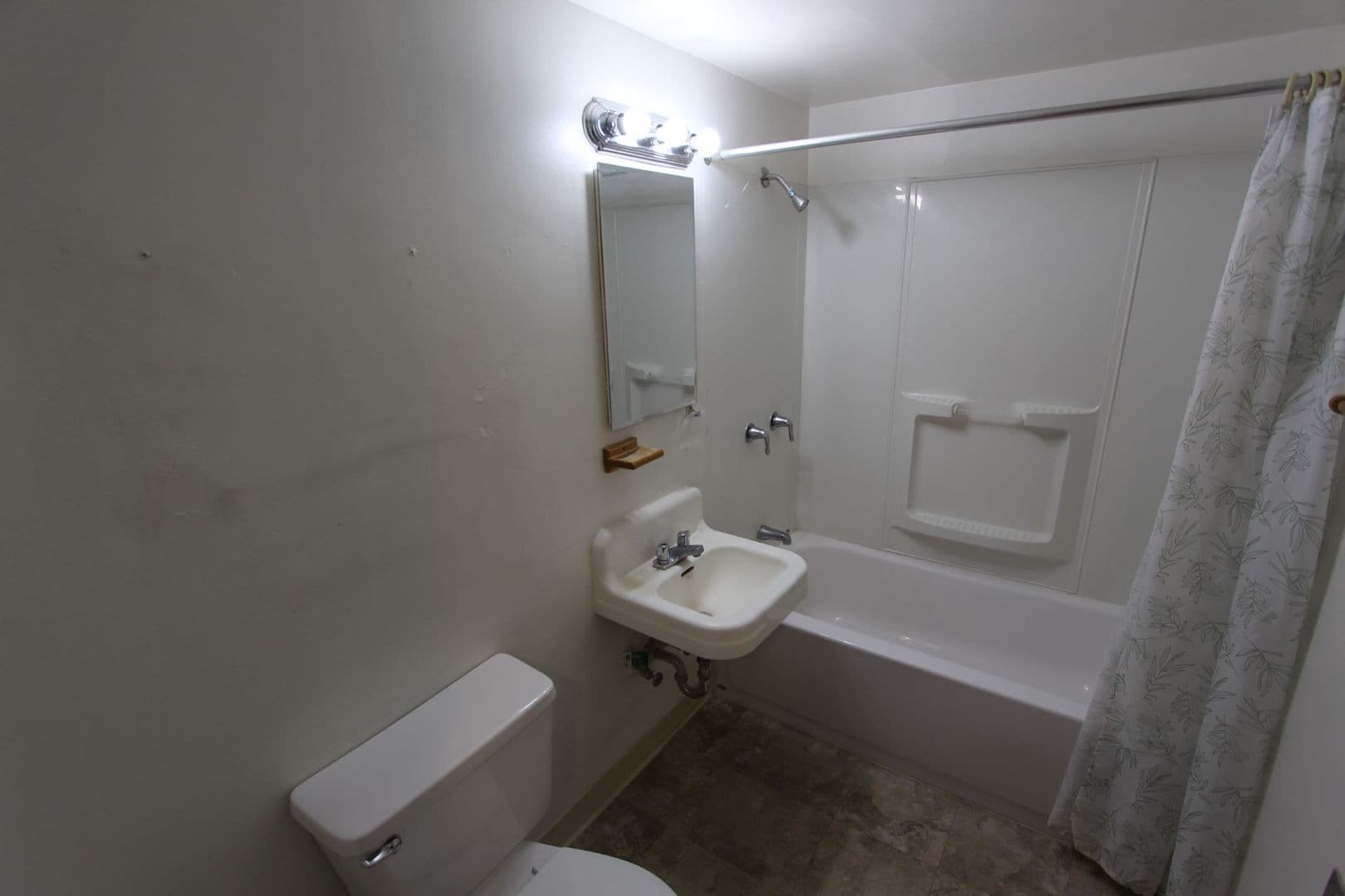 Flagstaff Apartment: 324 N San Francisco St