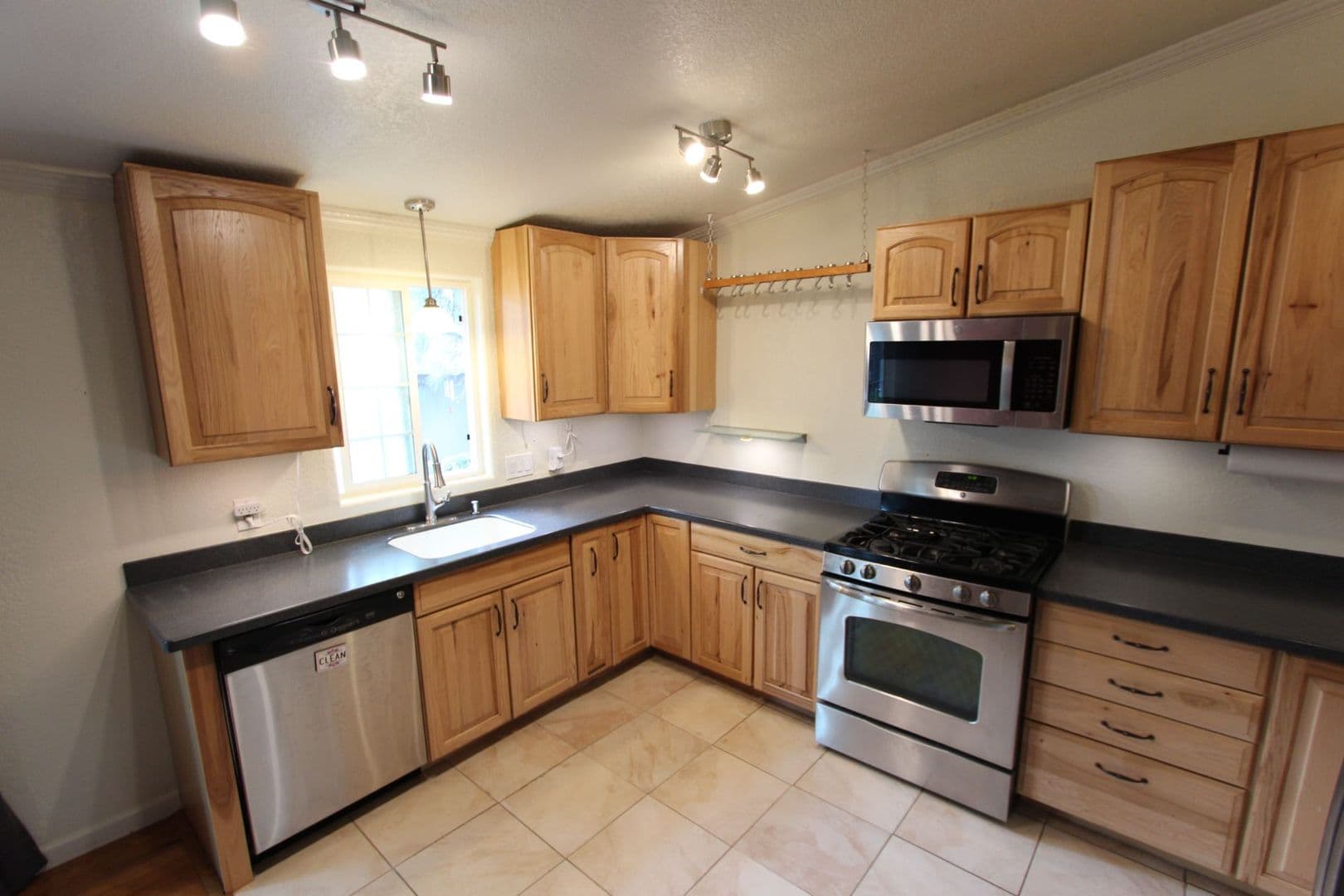 Flagstaff House: 95 E Camille Dr