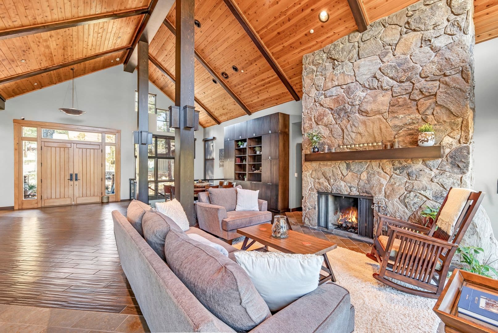 Flagstaff House: 1607 E Morgan Run Dr