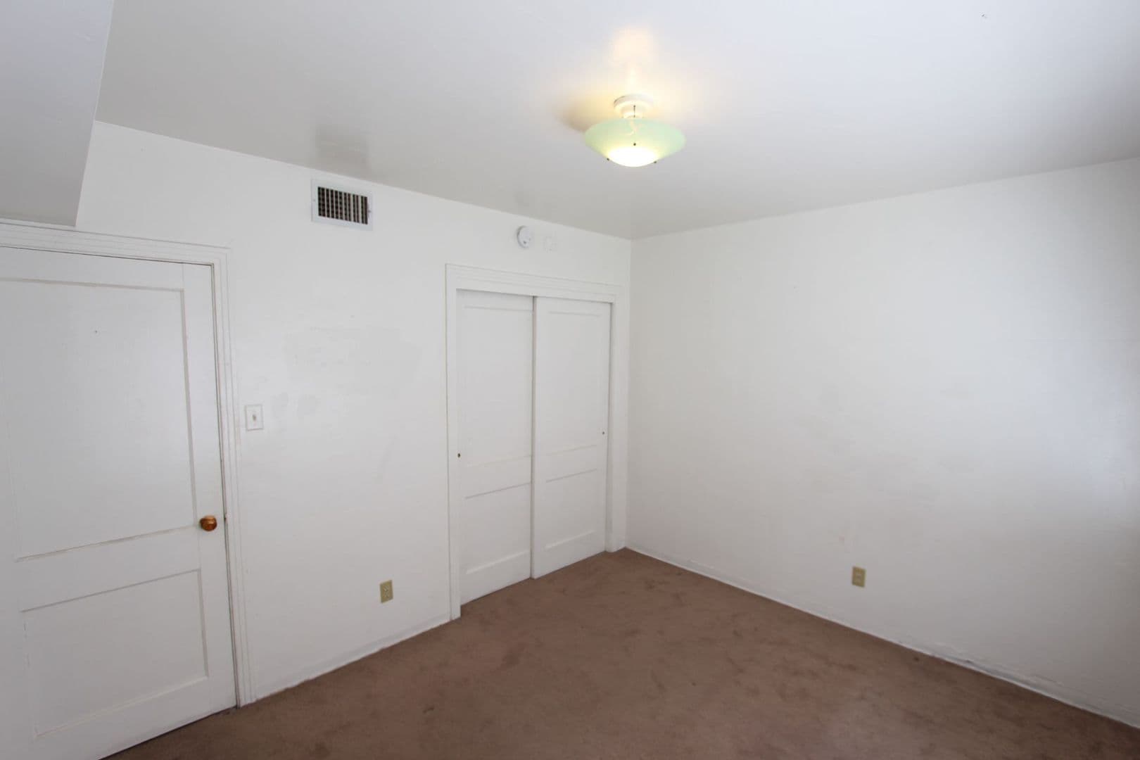 Flagstaff Apartment: 324 N San Francisco St