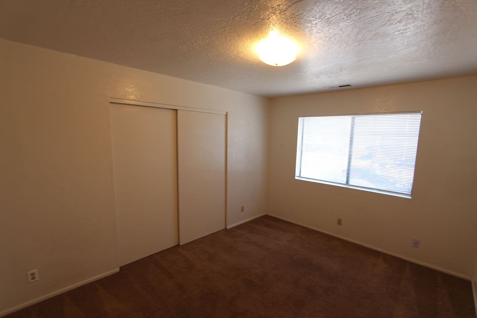 Flagstaff Apartment: 101 S. Park St.