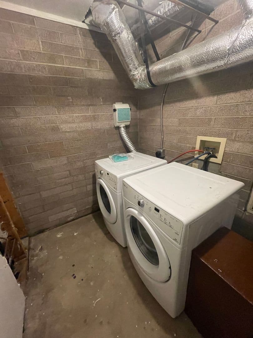 Flagstaff Apartment: 208 W Dale Ave