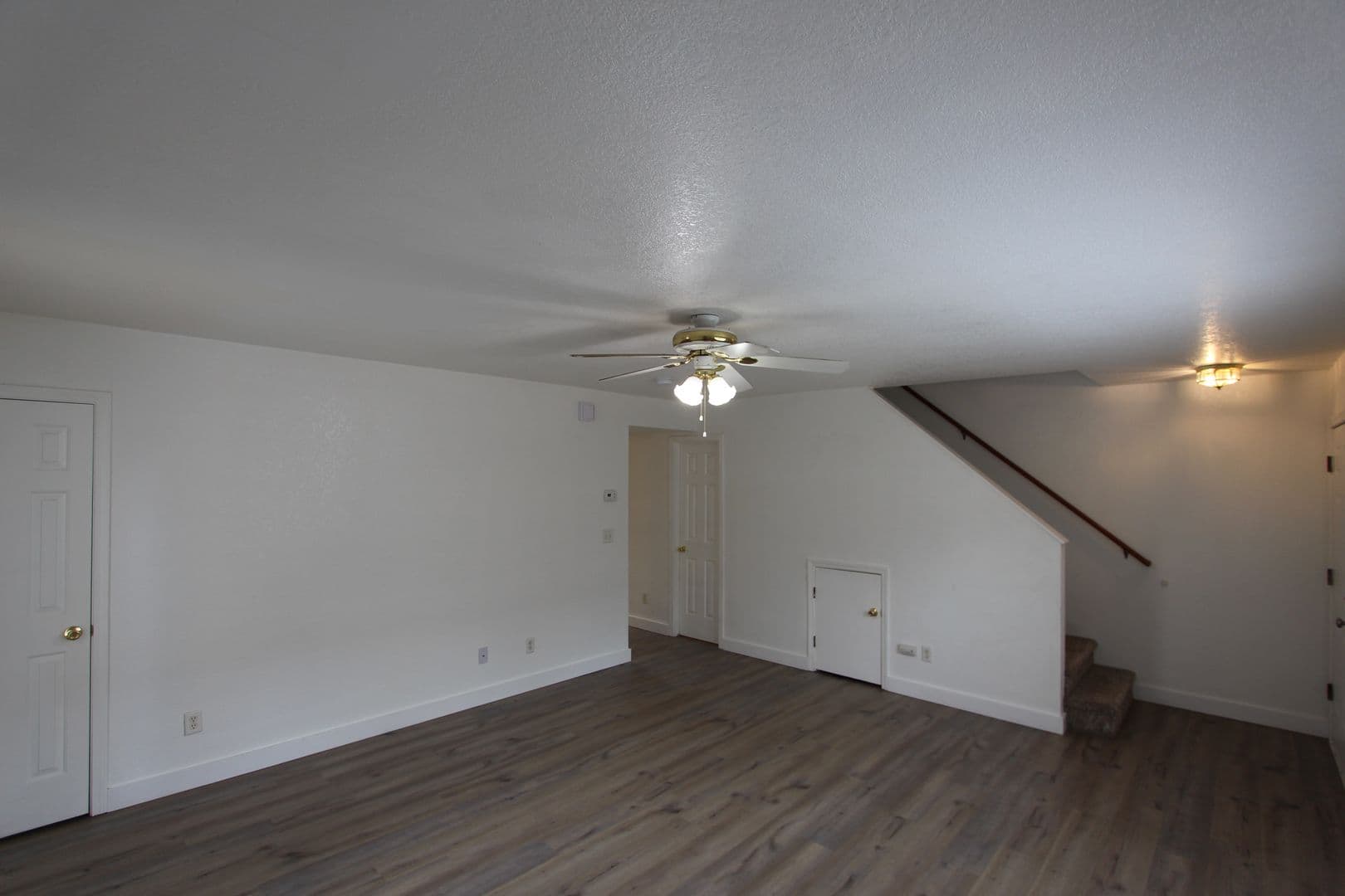 Flagstaff Apartment: 2115 N. West St.