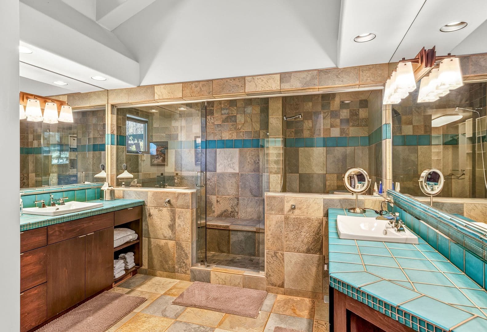 Flagstaff House: 1607 E Morgan Run Dr
