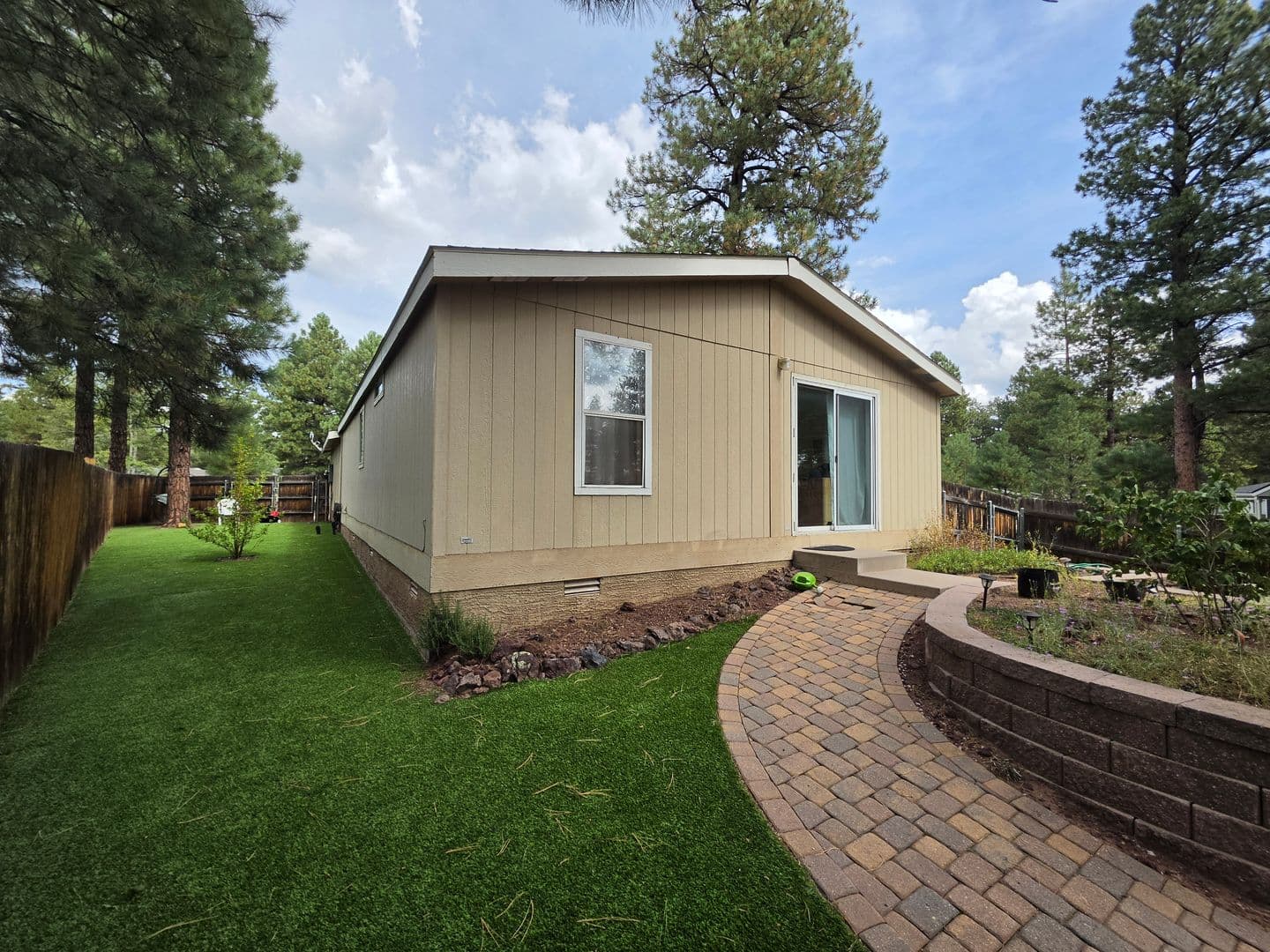 Flagstaff House: 2475 W Rock Island Ave