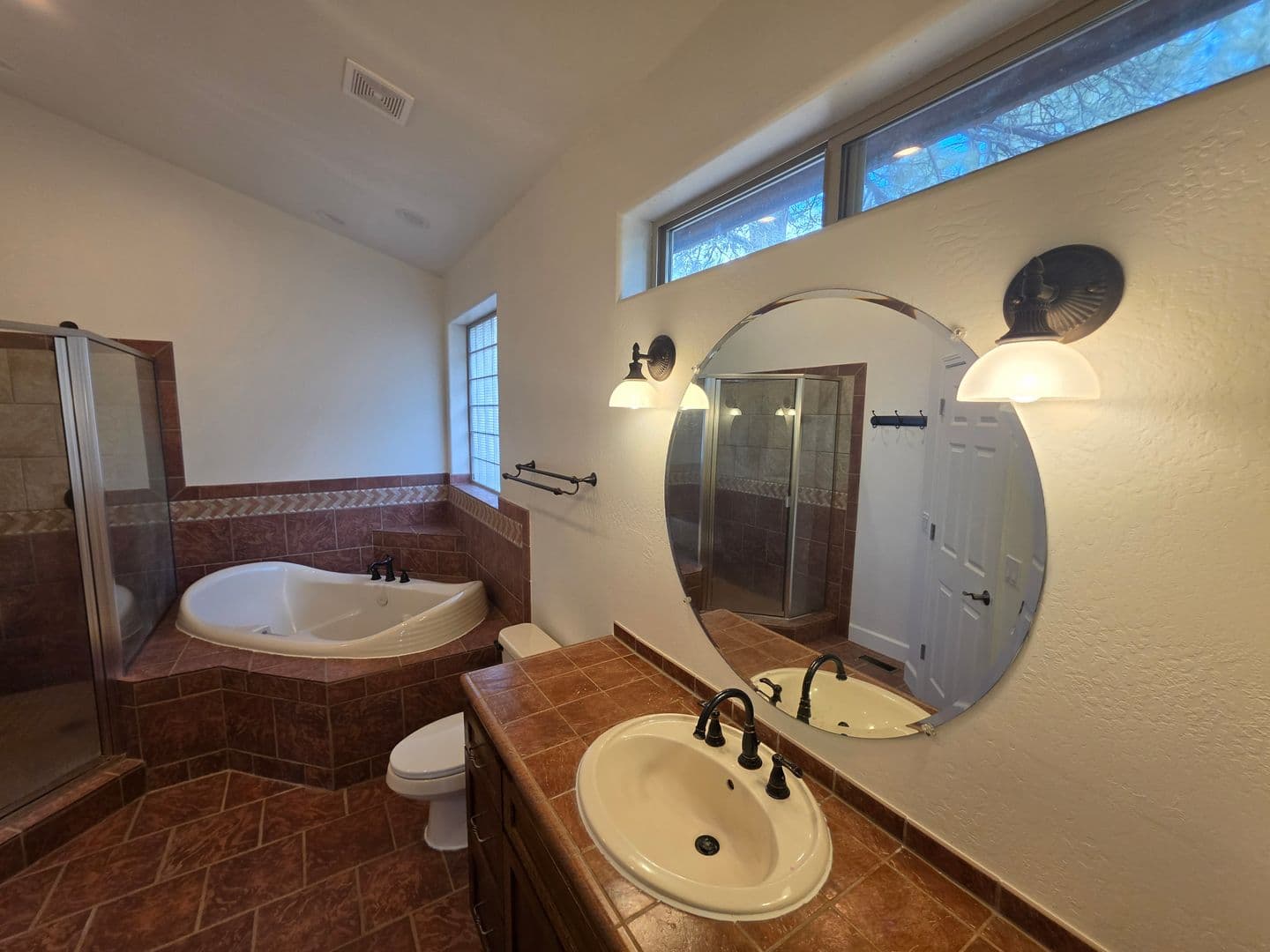 Flagstaff House: 2374 S Cliffview St