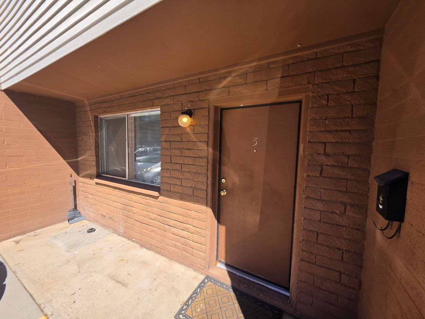 Flagstaff Apartment: 512 W Santa Fe