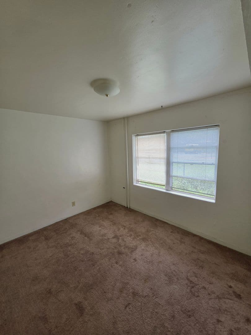 Flagstaff Apartment: 324 N San Francisco St