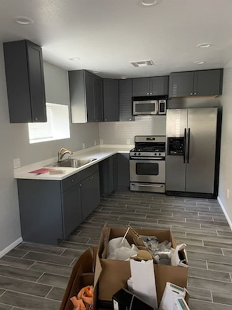 Flagstaff House: 1621 N Center St