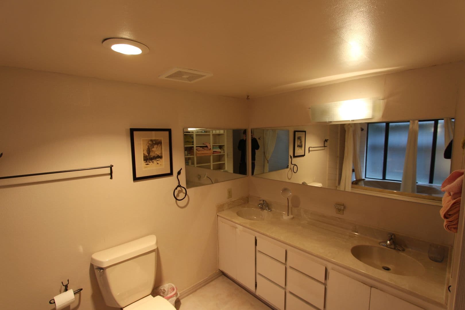 Flagstaff House: 3500 N. Country Club Drive