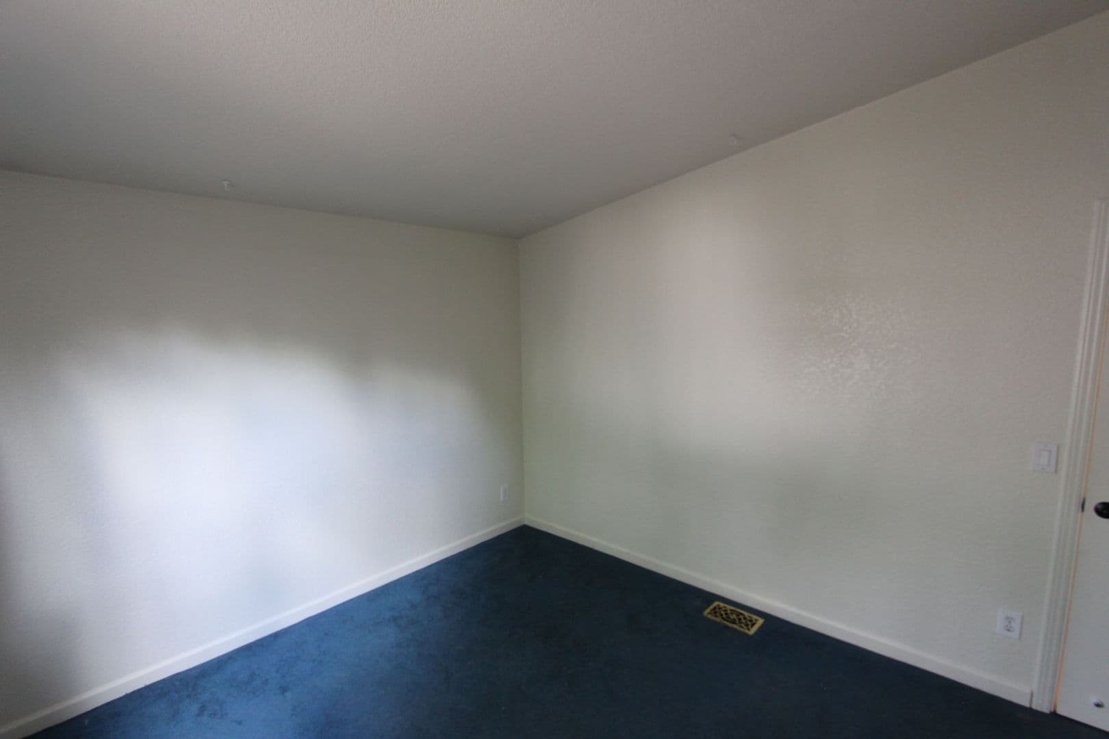 Flagstaff House: 95 E Camille Dr