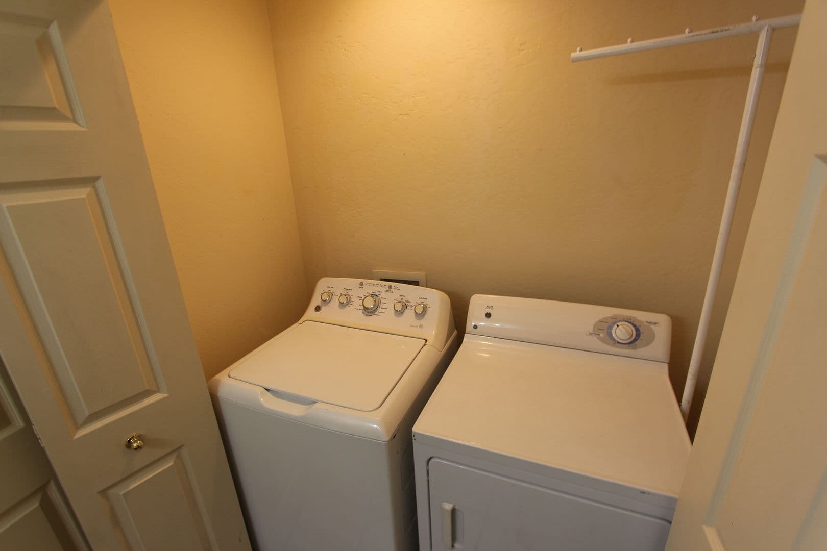Flagstaff Townhome: 1478 E. Ivy Lane