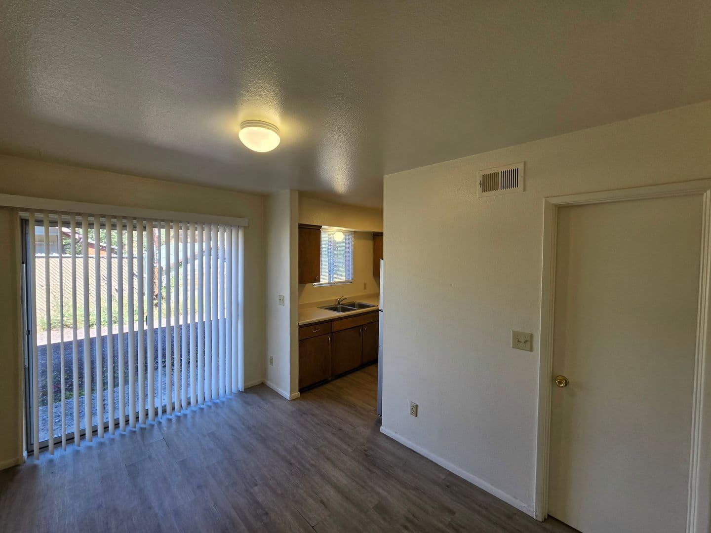 Flagstaff Apartment: 512 W Santa Fe