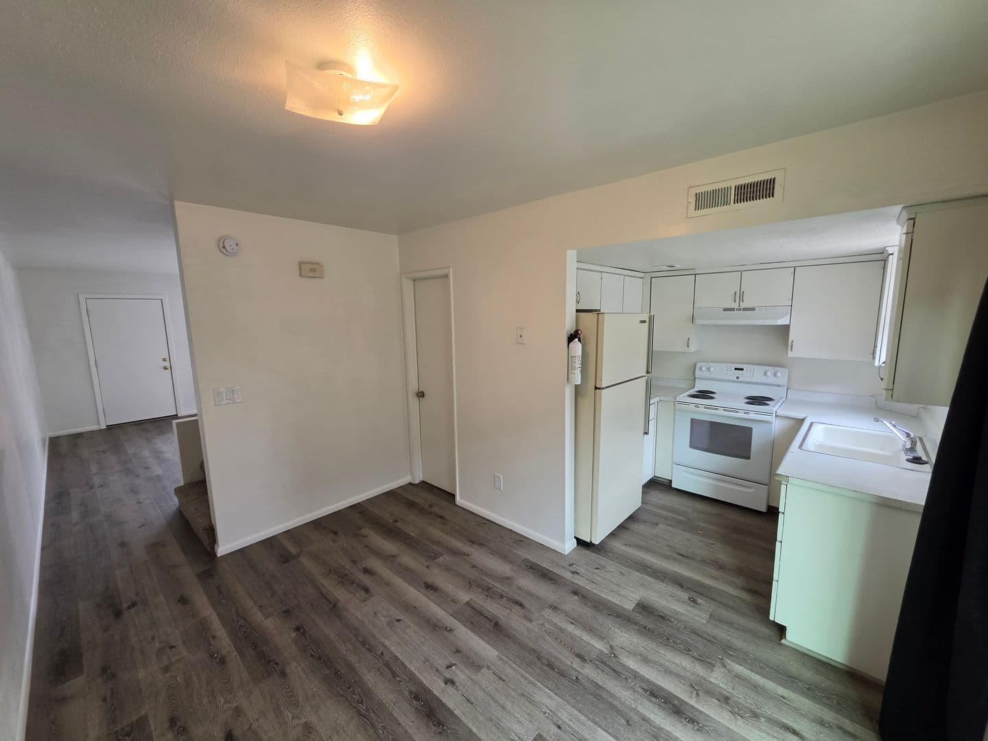 Flagstaff Apartment: 3122 N Monte Vista Drive