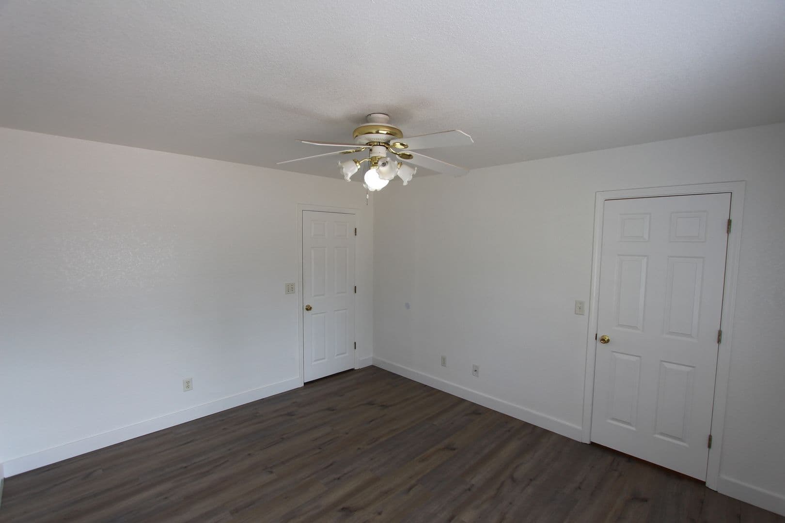 Flagstaff Apartment: 2115 N. West St.
