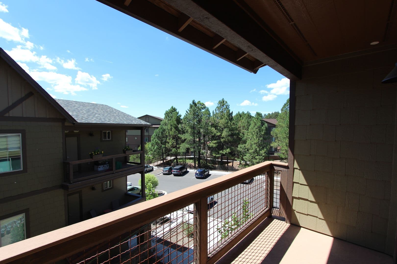 Flagstaff Condo: 1650 E Ponderosa Parkway 4-319