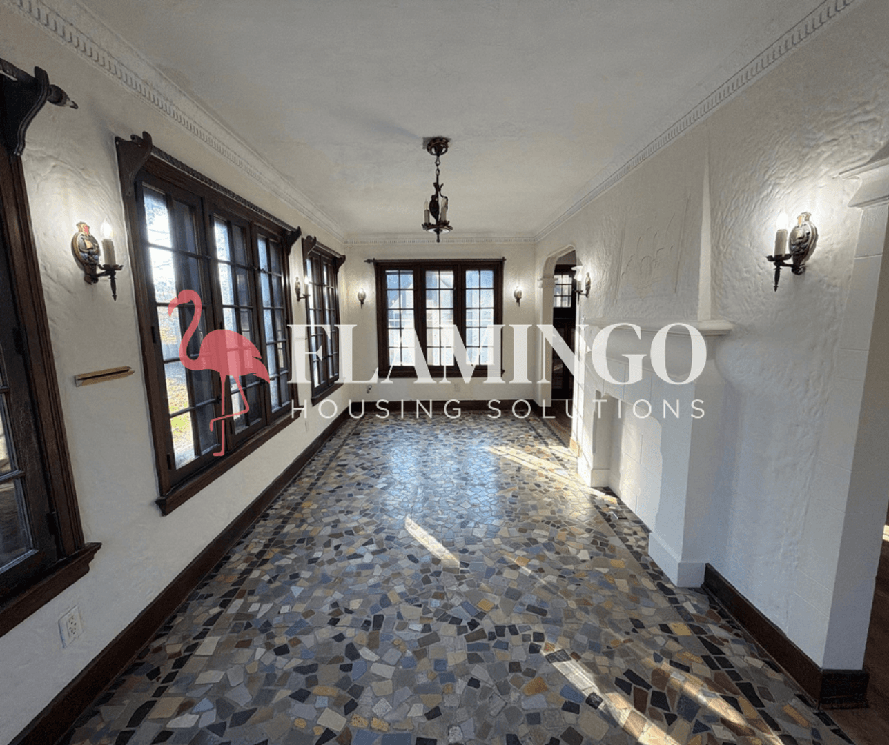 Dayton House: 424 Brookside Drive