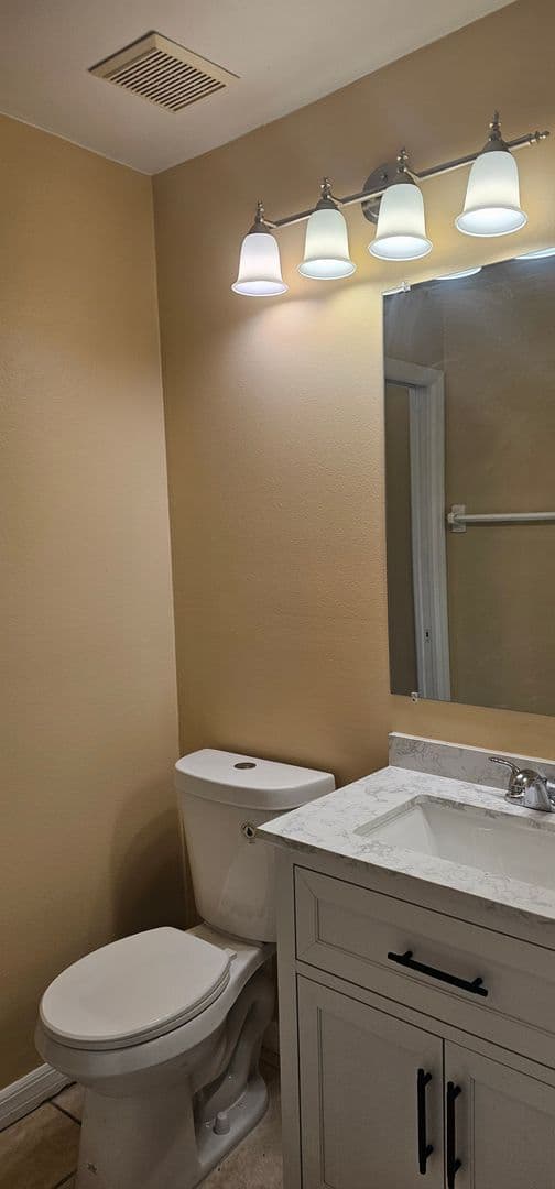 Orlando Townhome: 14686 Laguna Beach Circle
