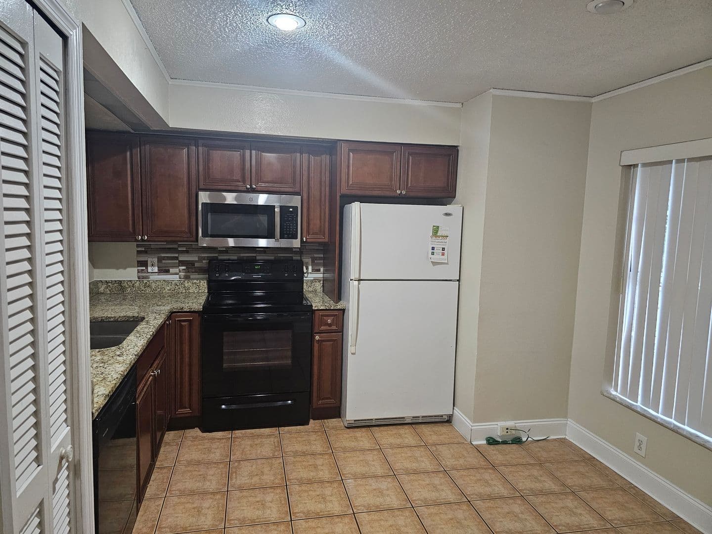 Orlando Apartment: 14508 Laguna Beach Circle