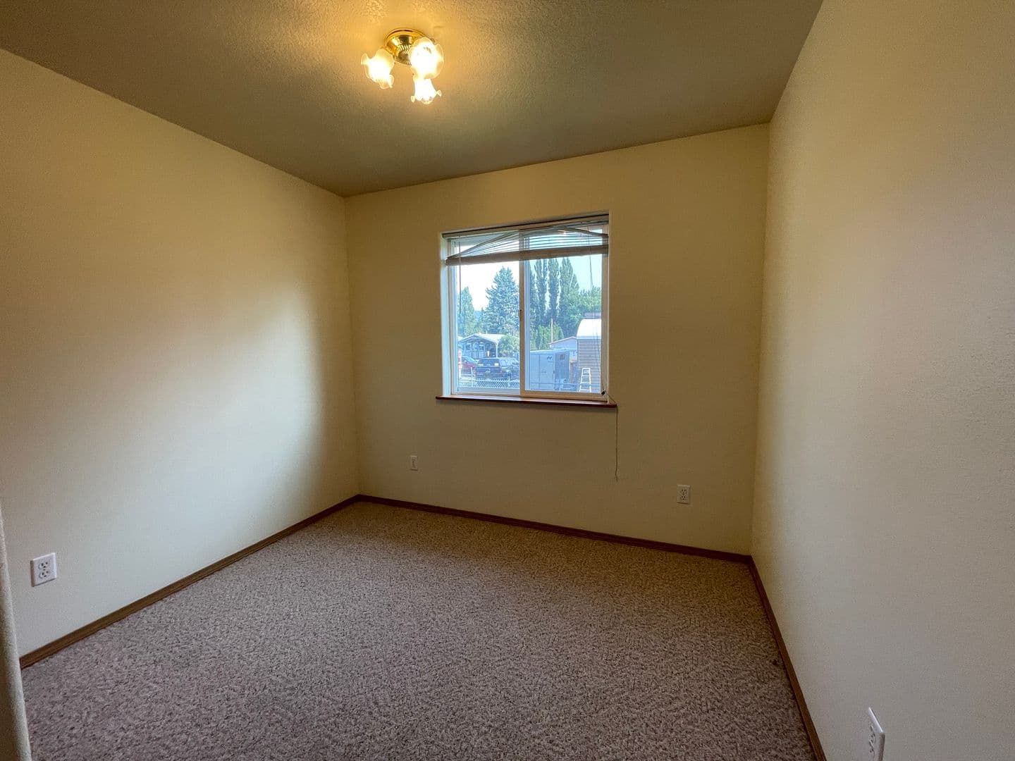Lakeside House: 105 Ben Williams
