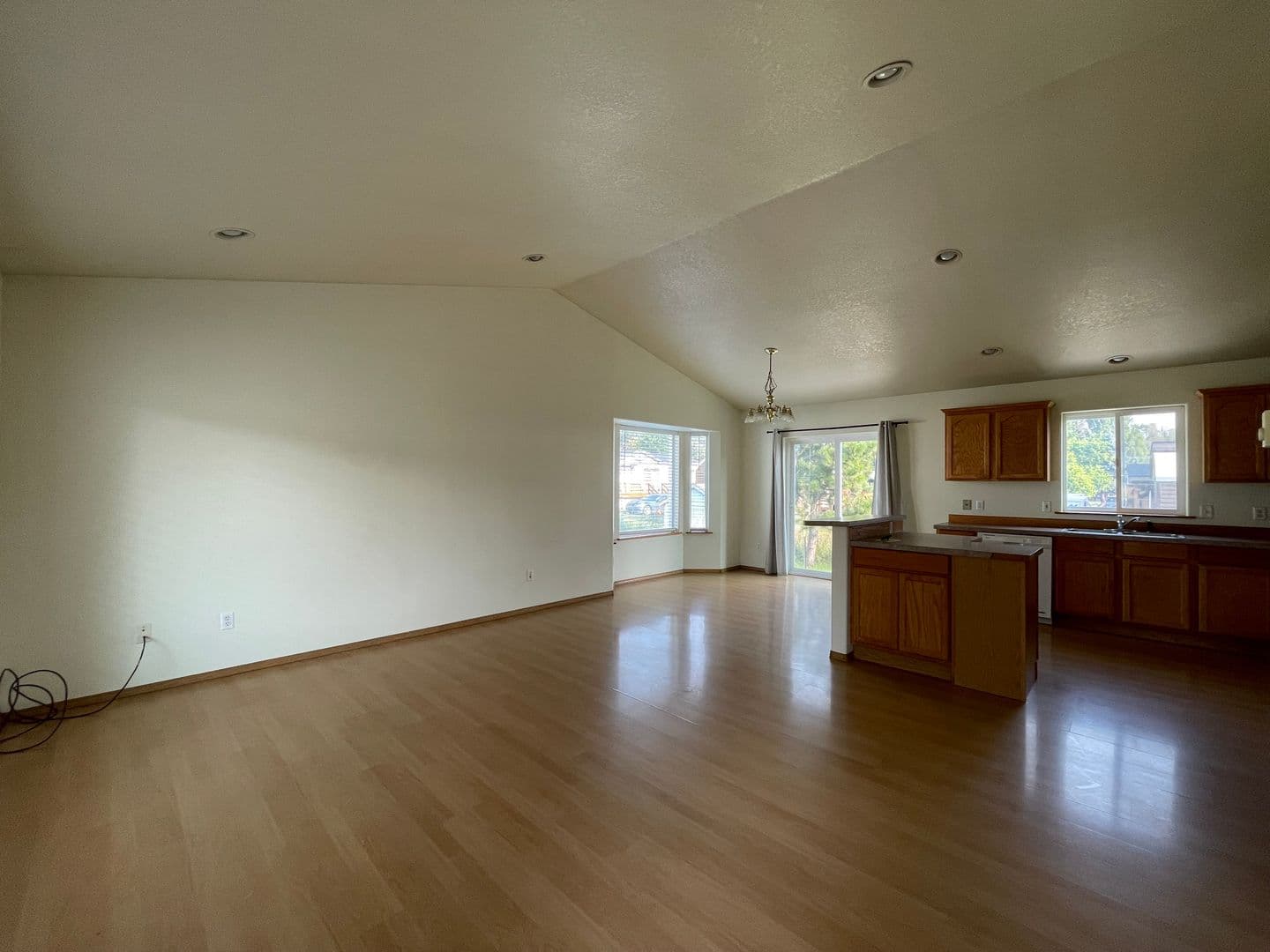 Lakeside House: 105 Ben Williams