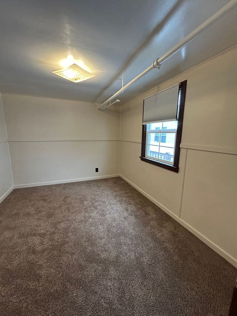 Kalispell Apartment: 145 4th Ave W