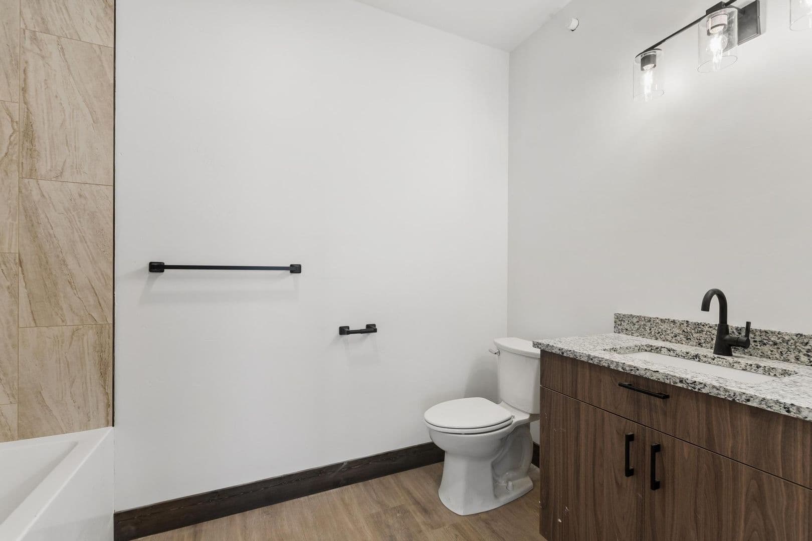Kalispell Apartment: 2004 Jefferson Blvd - 202 (XXX)