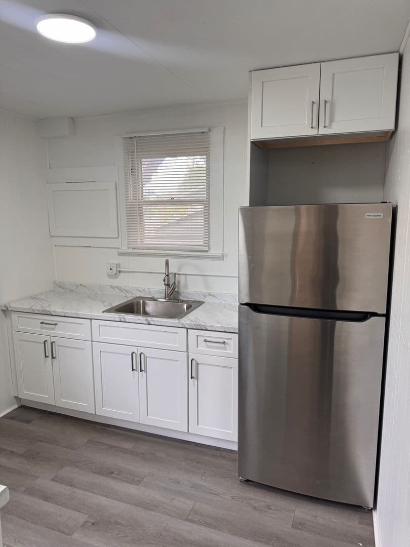 Lakeland Apartment: 732 S Johnson Ave