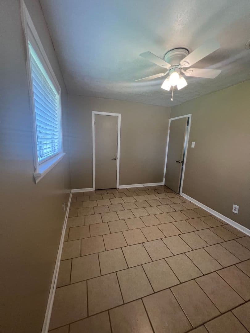 Sulphur House: 2144 Kathy Dr