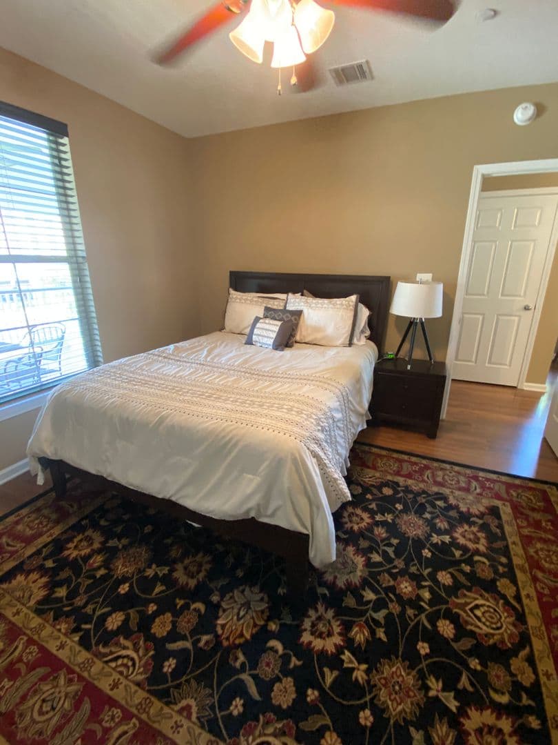 Lake Charles Apartment: 517 Dr. Michael Debakey Drive