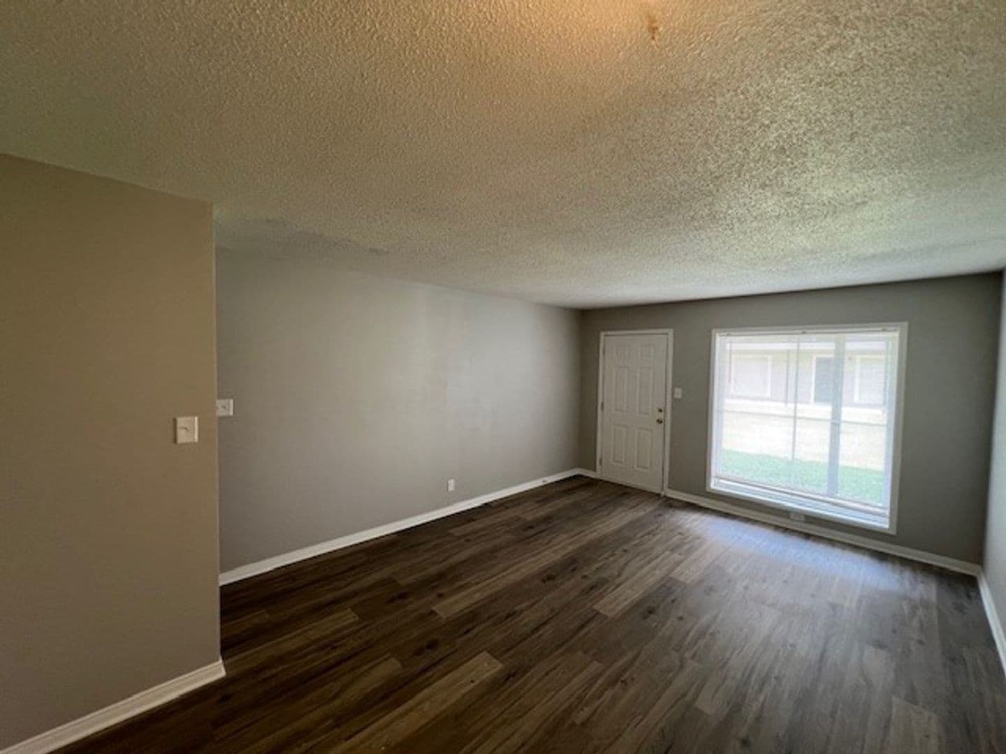 Lake Charles House: 1604 Moss St. #13