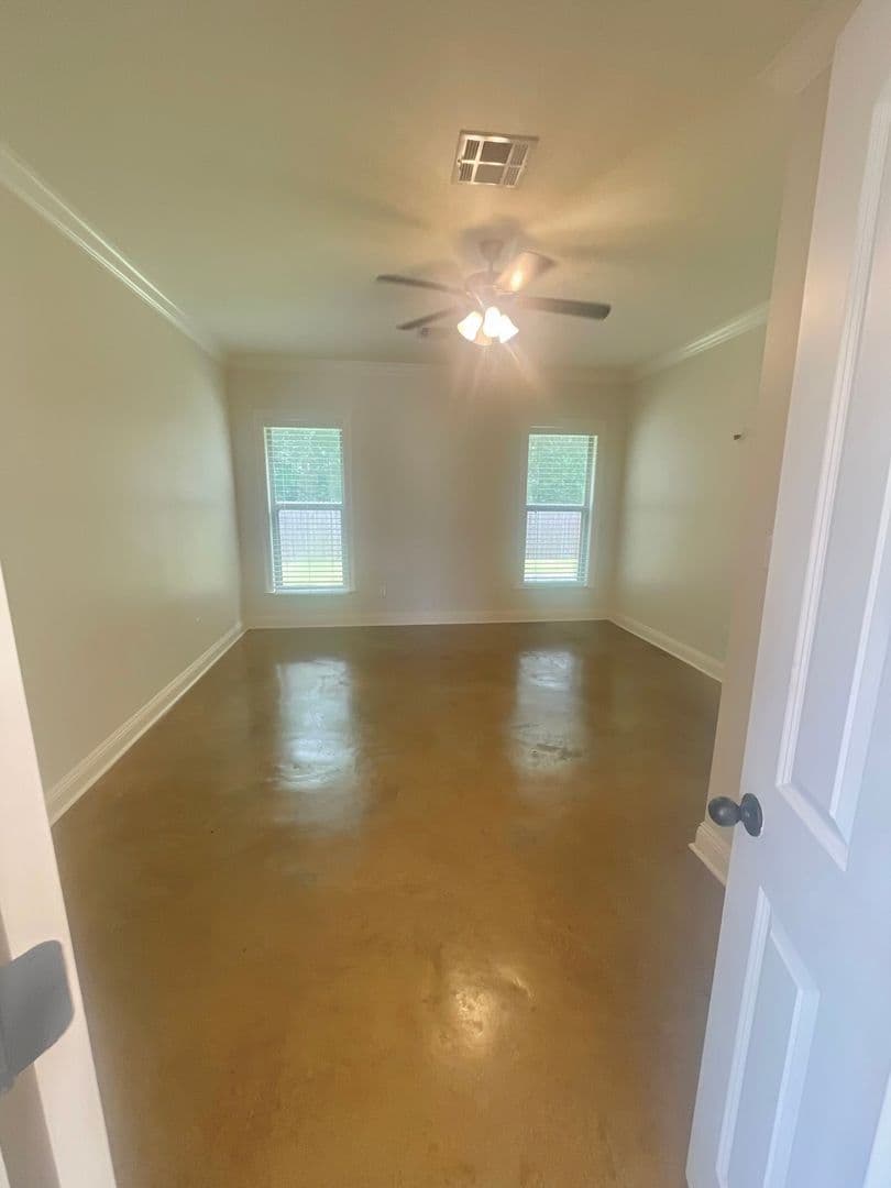 Port Allen House: 2366 Woodland Ct.