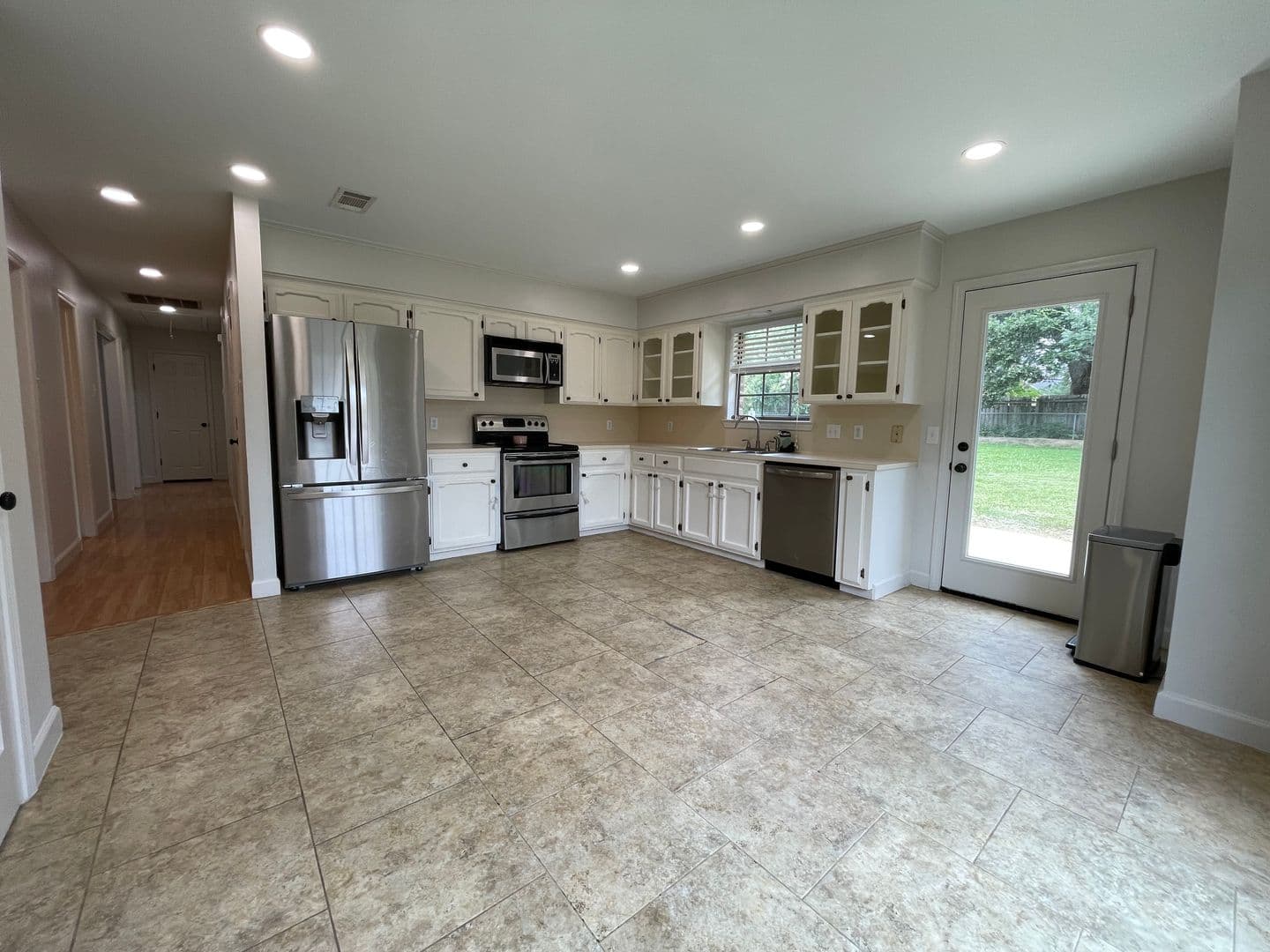 Baton Rouge House: 9843 Kinglet Dr.