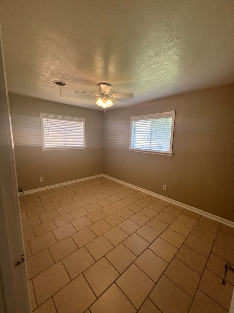 Sulphur House: 2144 Kathy Dr