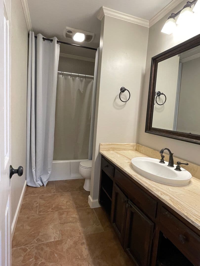 Baton Rouge House: 9843 Kinglet Dr.