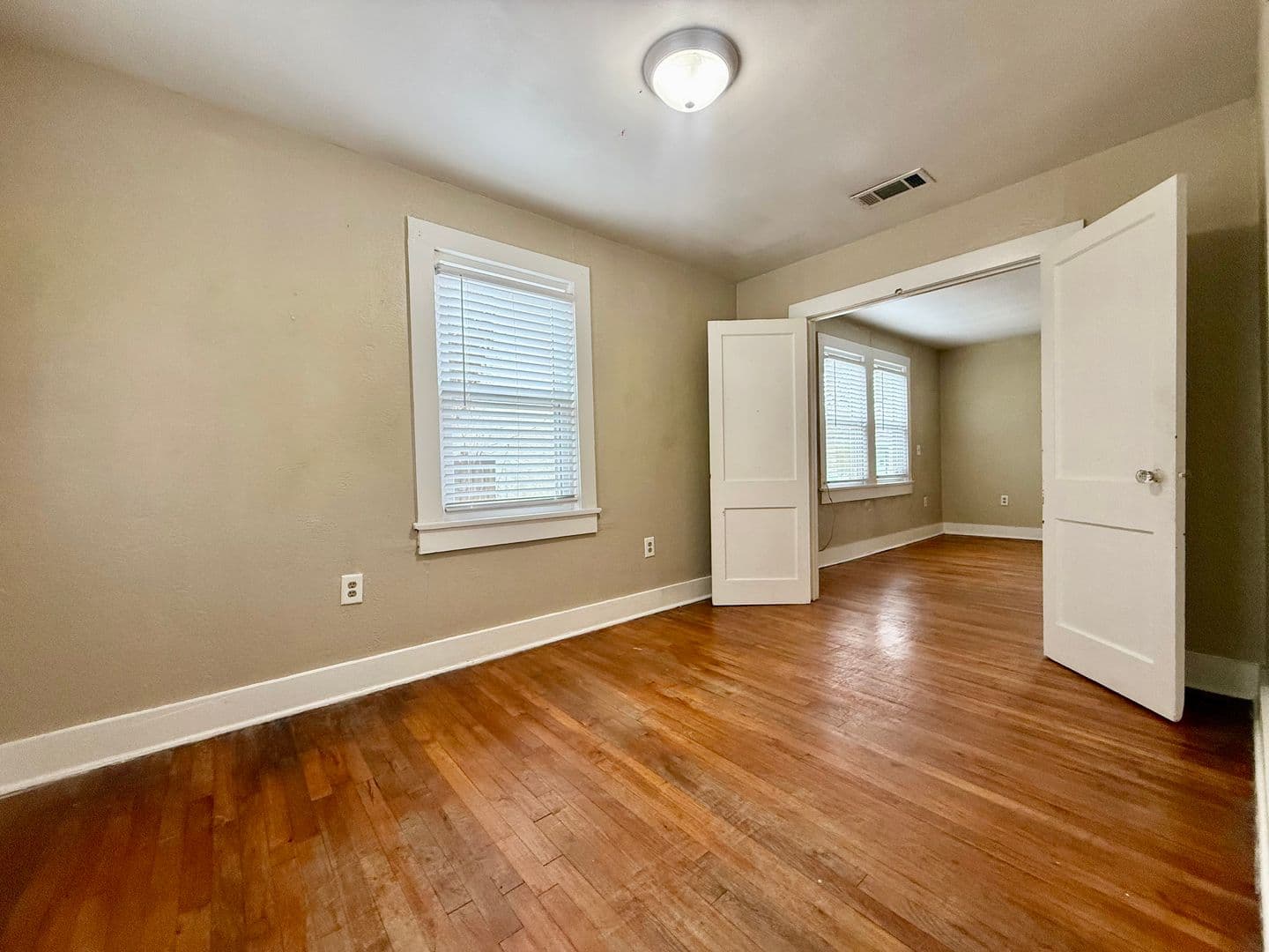 Baton Rouge House: 835 Iris St.