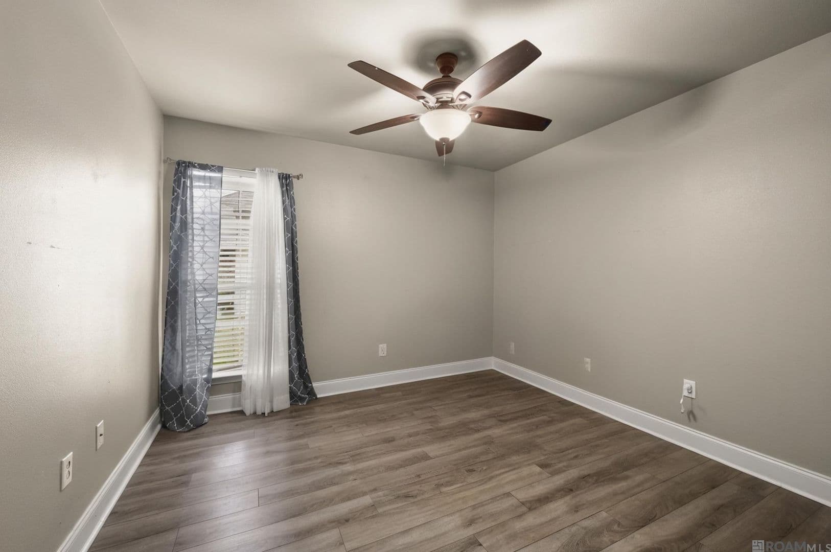 Prairieville House: 41481 Hearthstone Ave