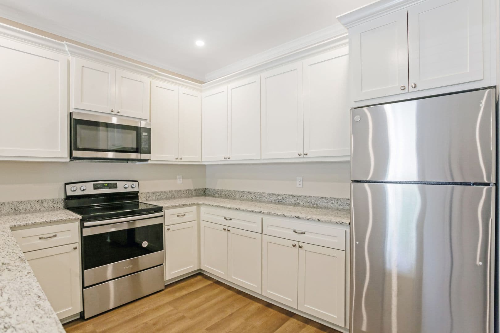 Lake Charles Apartment: 1815 Elm Street (St Andrews)