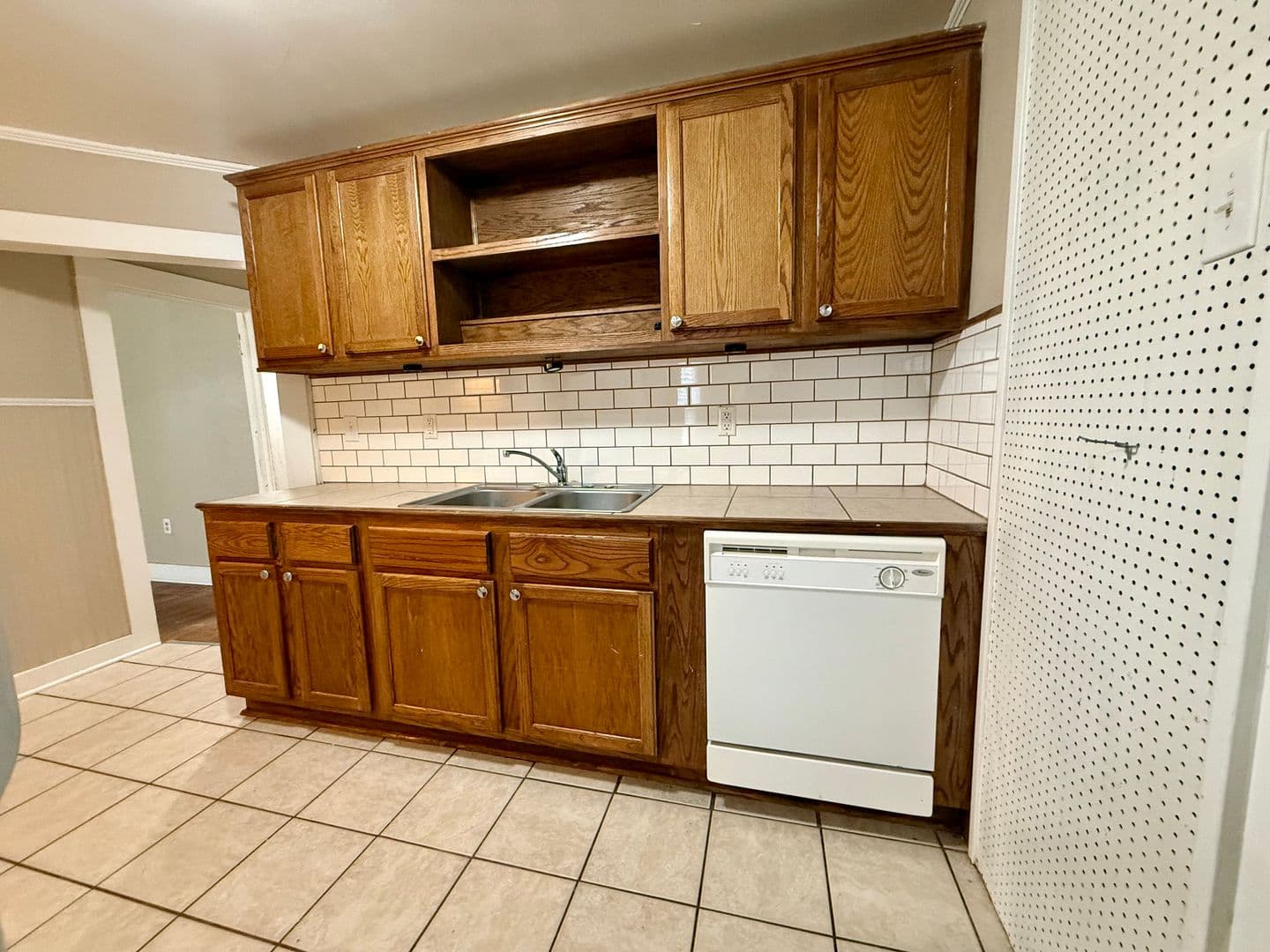Baton Rouge House: 835 Iris St.