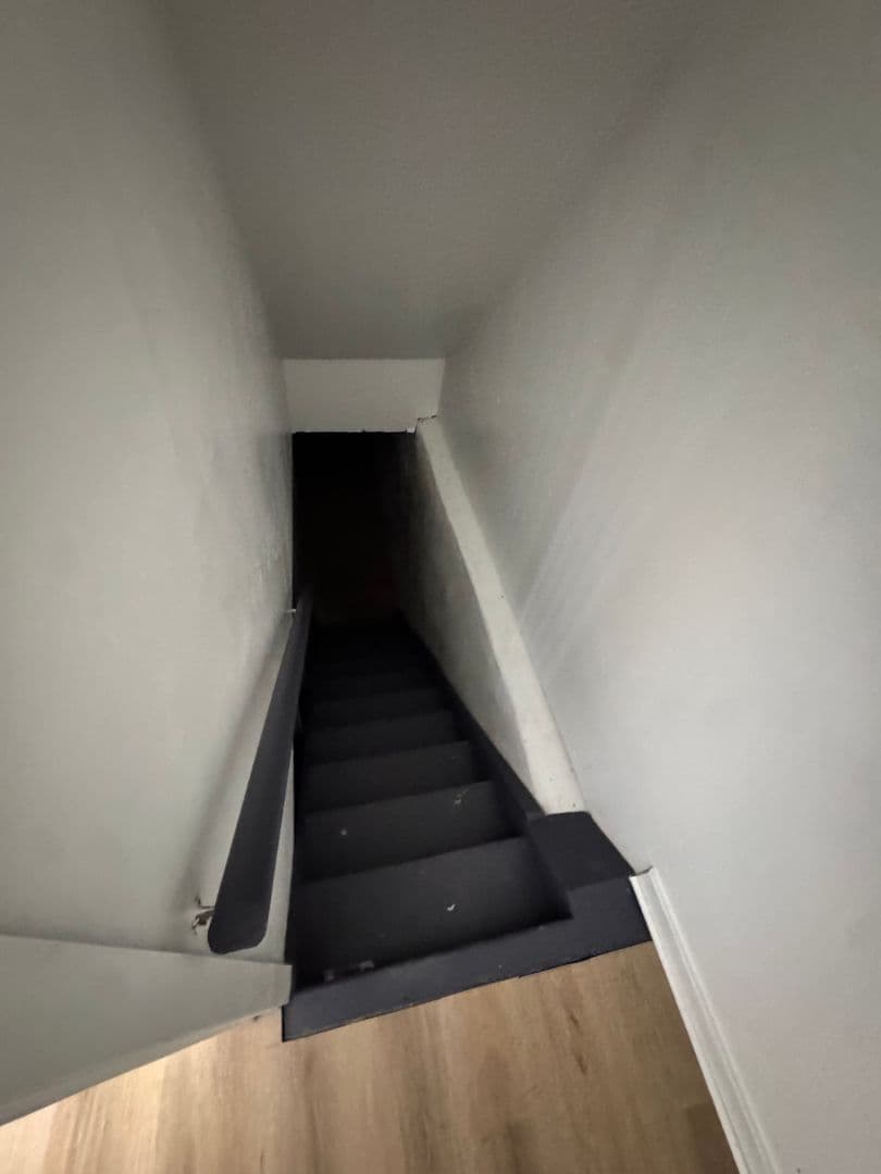 Philadelphia House: 1238 W Firth Street