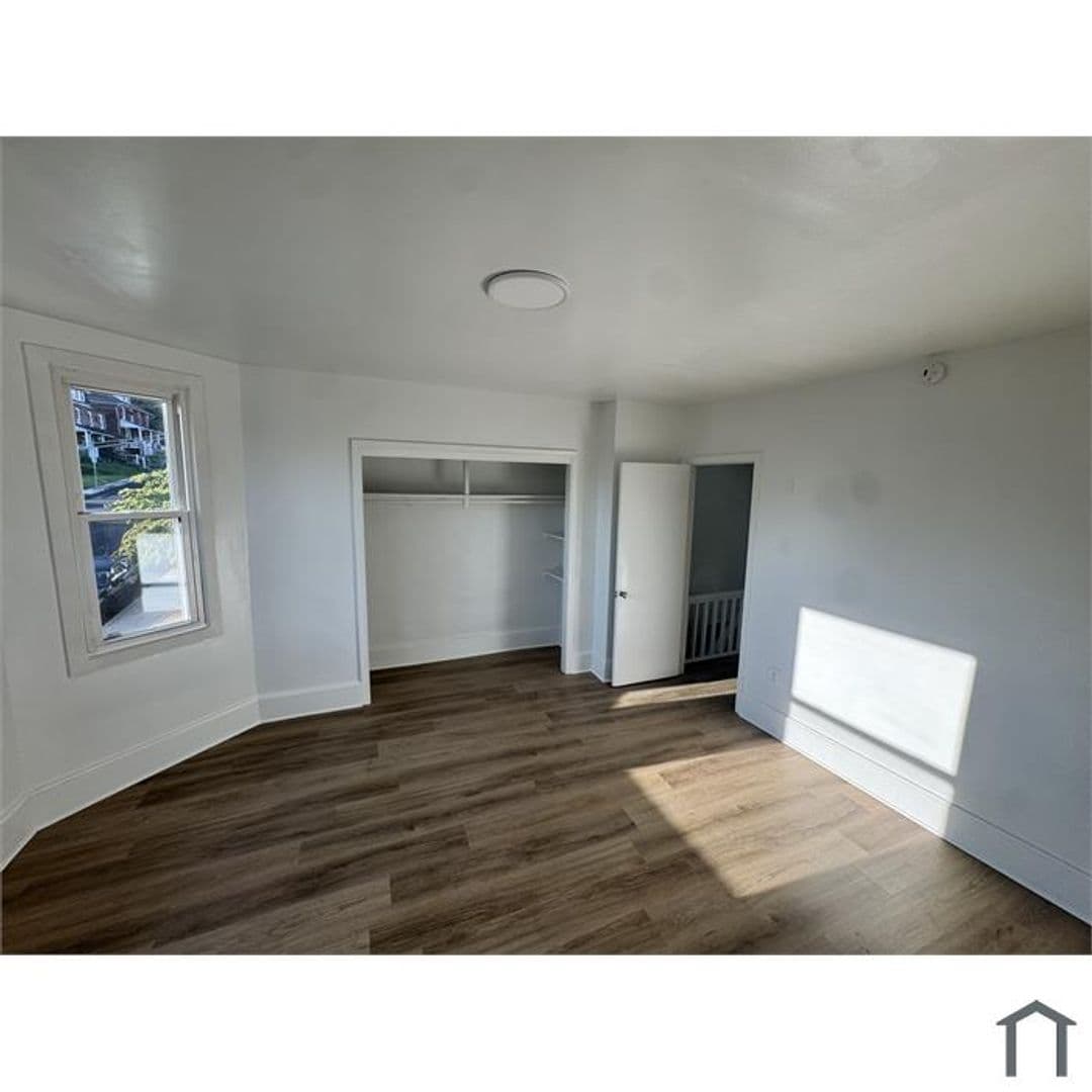 Coatesville House: 108 S Eighth Ave