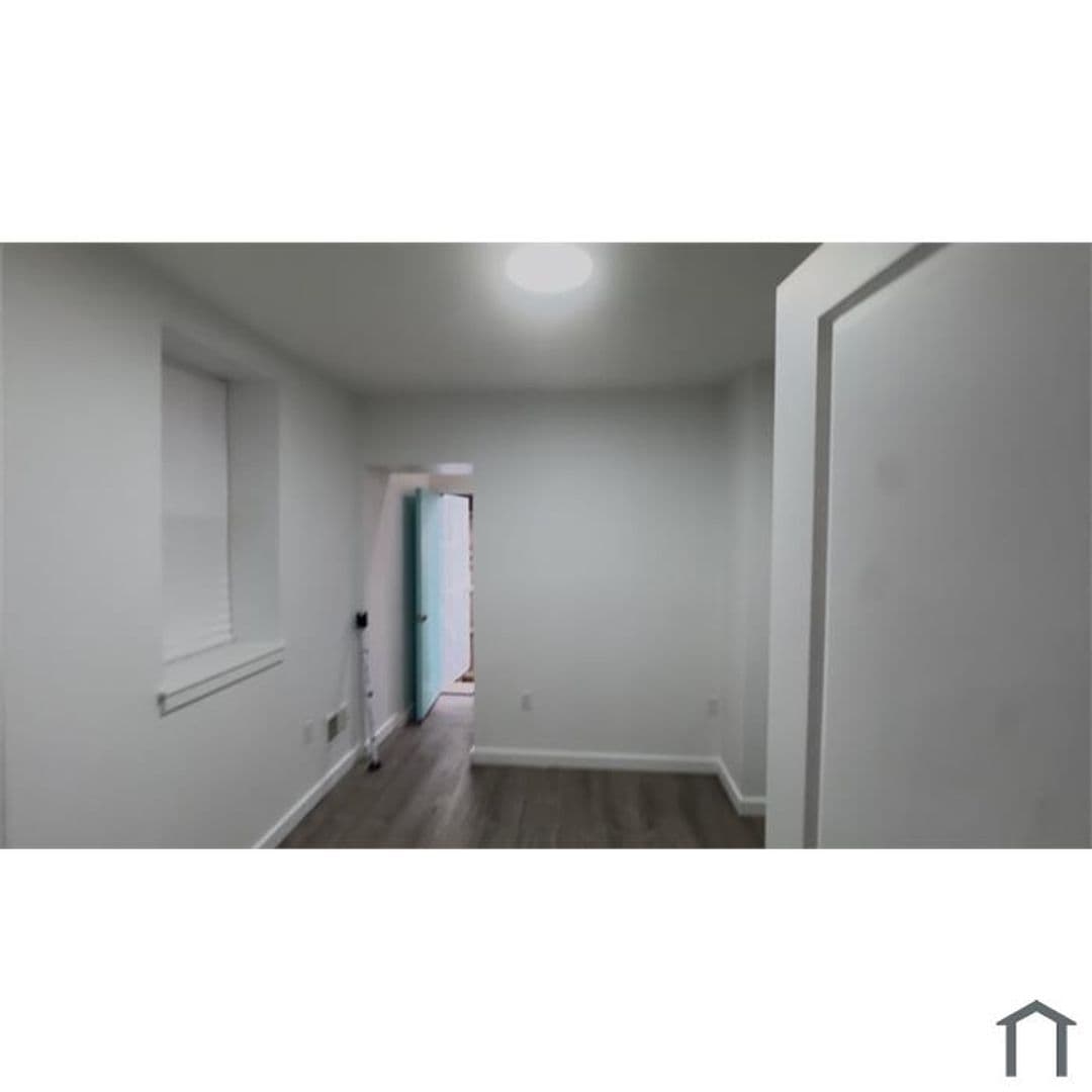 Philadelphia House: 2859 N Ringgold St