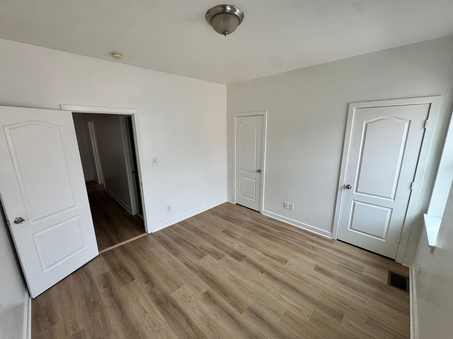 Philadelphia House: 1238 W Firth Street