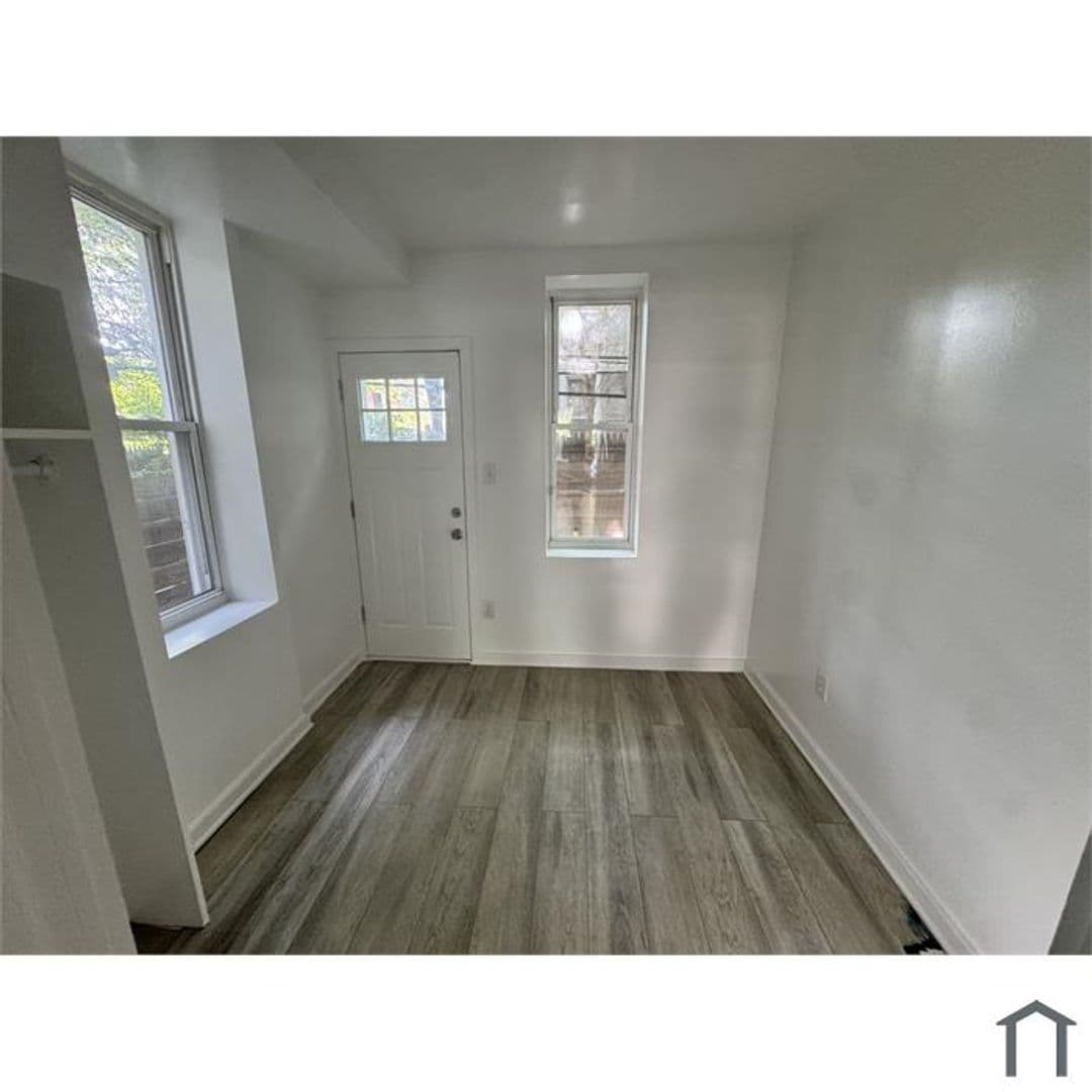 Philadelphia House: 2531 N Dover St.