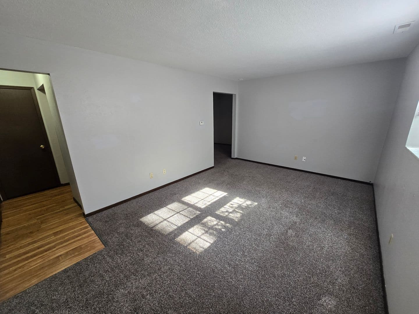 TOLEDO Apartment: 3355 W LASKEY RD