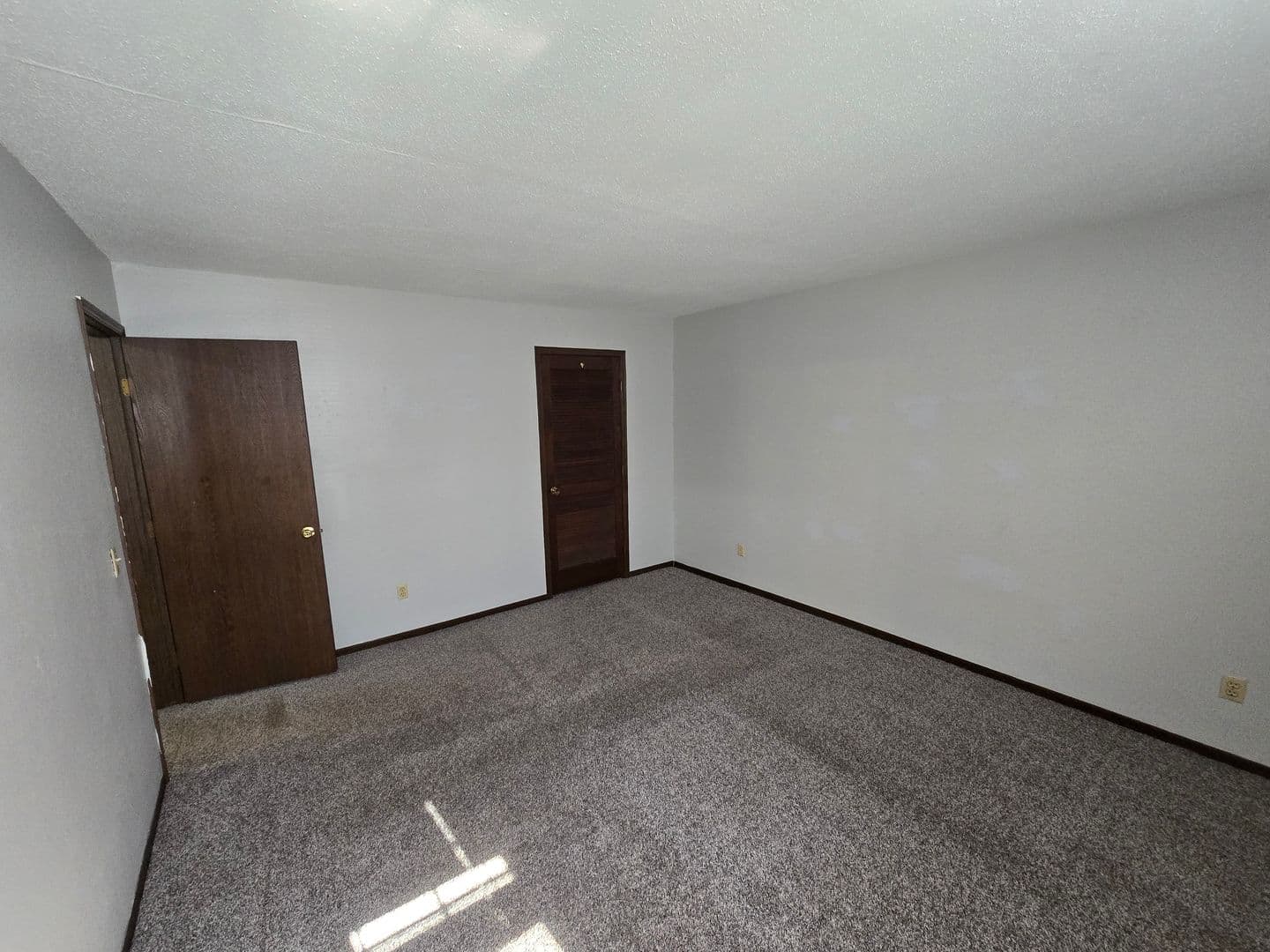 TOLEDO Apartment: 3355 W LASKEY RD
