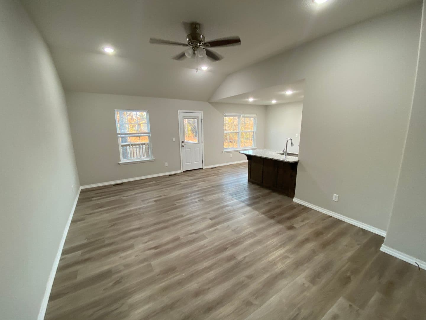 Nixa House: 604 Southgate