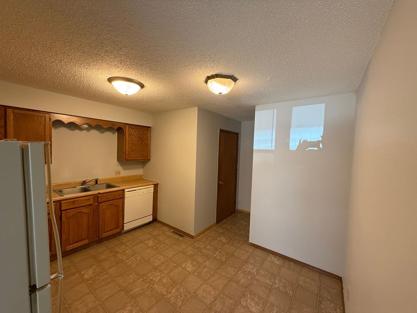 Springfield House: 1517 W Madison