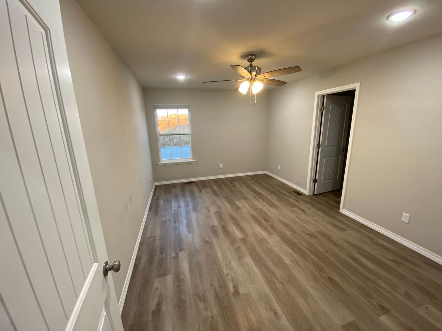 Nixa House: 604 Southgate
