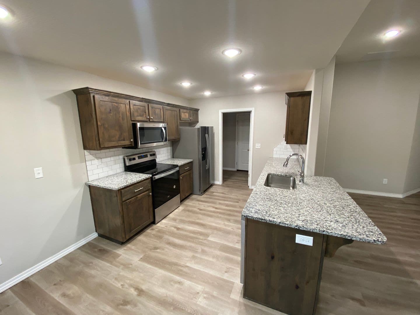 Nixa House: 604 Southgate